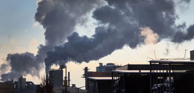 Βοσνία-Ερζεγοβίνη: Εφιάλτης η ατμοσφαιρική ρύπανση, μέτρα για την προστασία του πληθυσμού