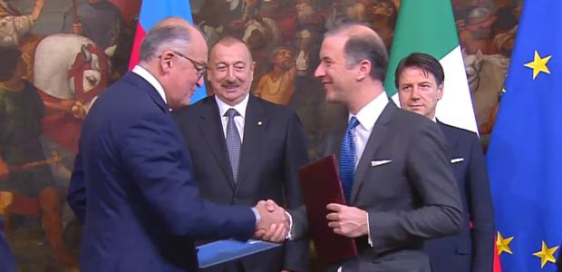 Συμφωνία συνεργασίας ανάμεσα στη Snam και τη Socar βάζει τις βάσεις για να μεταφέρει ο TAP και υδρογόνο