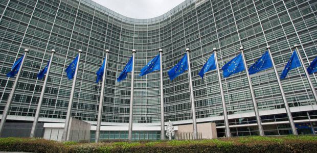 Σε ισχύ στην ΕΕ οι κανονισμοί για ηλεκτρική ενέργεια, η οδηγία για εκπομπές αυτοκινήτων και ασφάλεια οχημάτων
